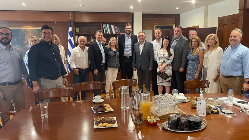 Επίσκεψη του Γραμματέα της ΝΔ Παύλου Μαρινάκη μαζί με βουλευτές στο Δήμο Ζωγράφου